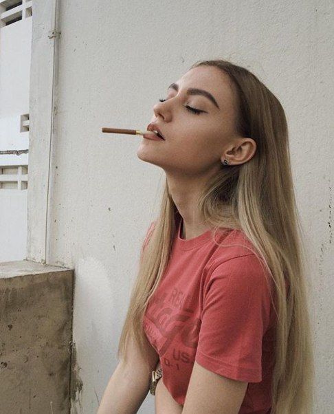 Best of Cute girls smoking cigarettes