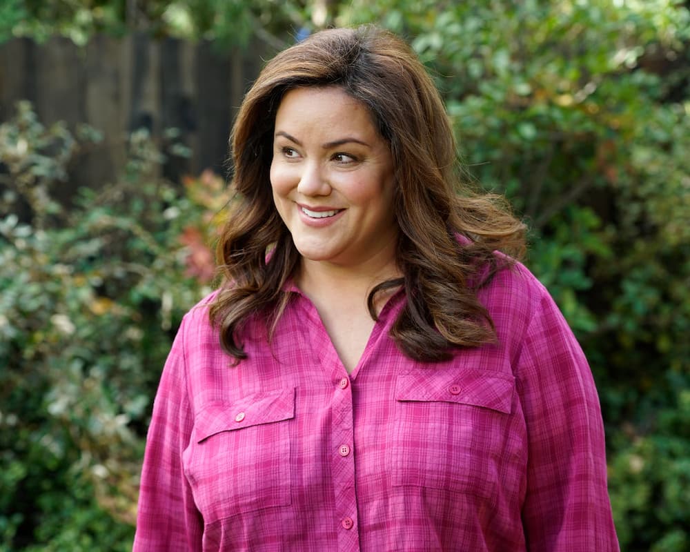 Katy Mixon Hot buddy chat