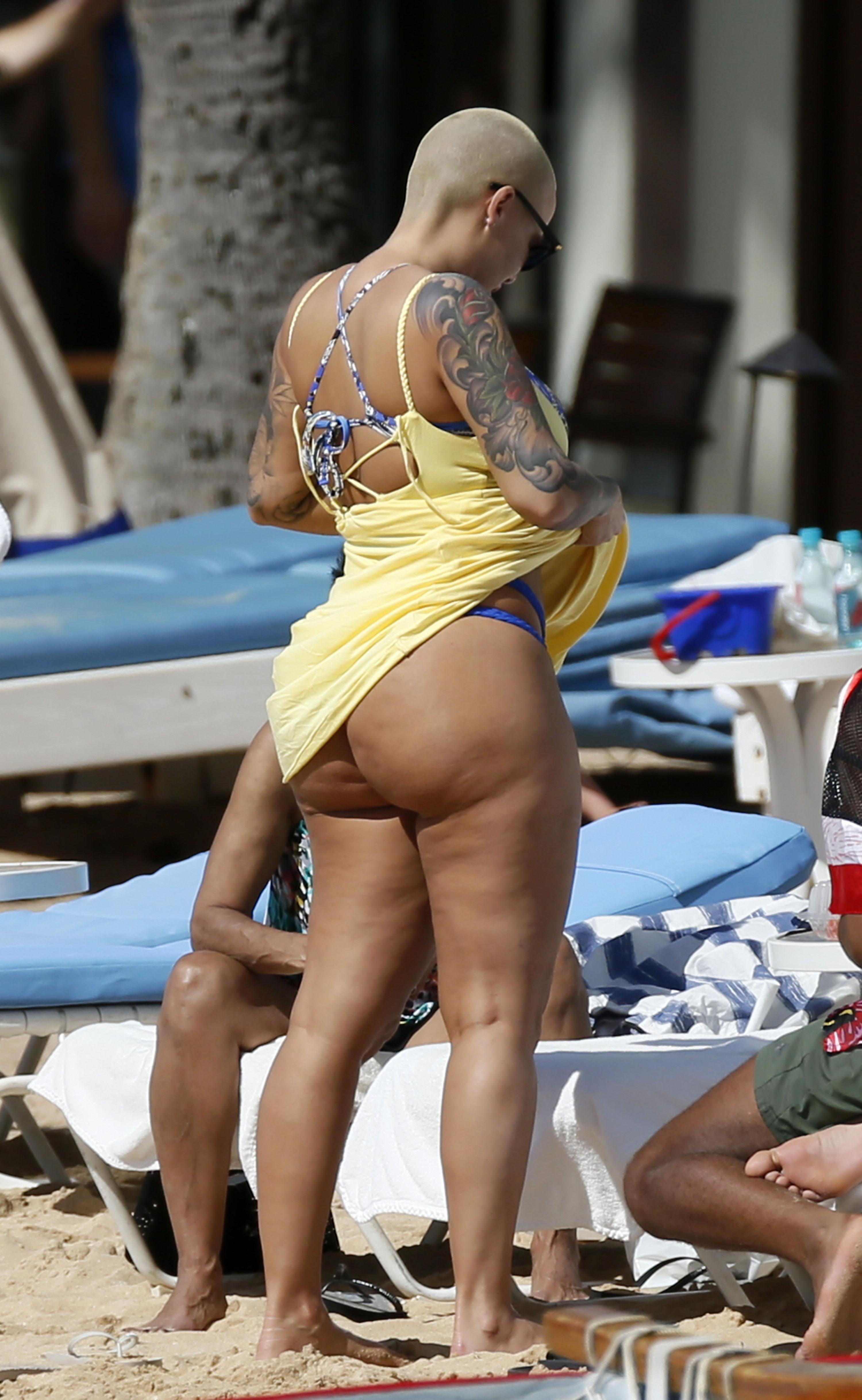 craig albin recommends amber rose huge ass pic