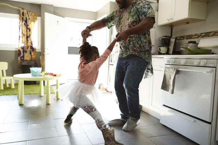 bonnie schubert add photo dad caught daughter twerking