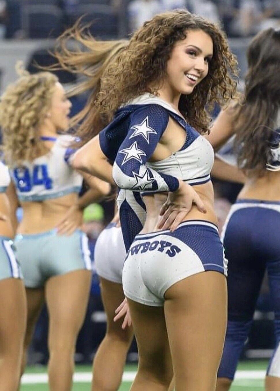 dallas cowboys cheerleader ass