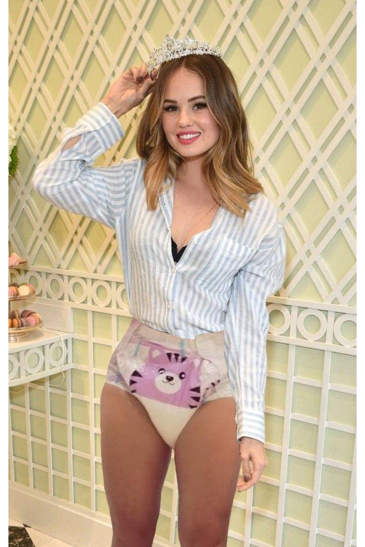 ceci coronado recommends Pictures Of Women Wearing Diapers