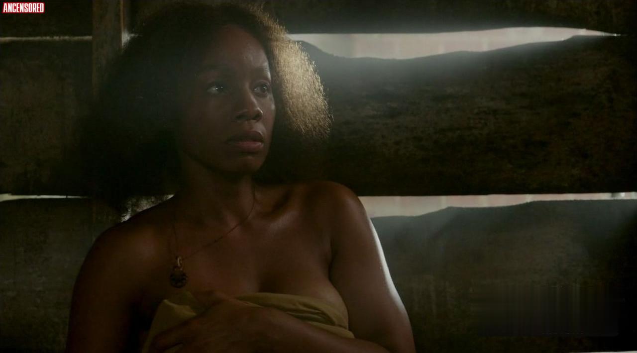 anika noni rose nude pics