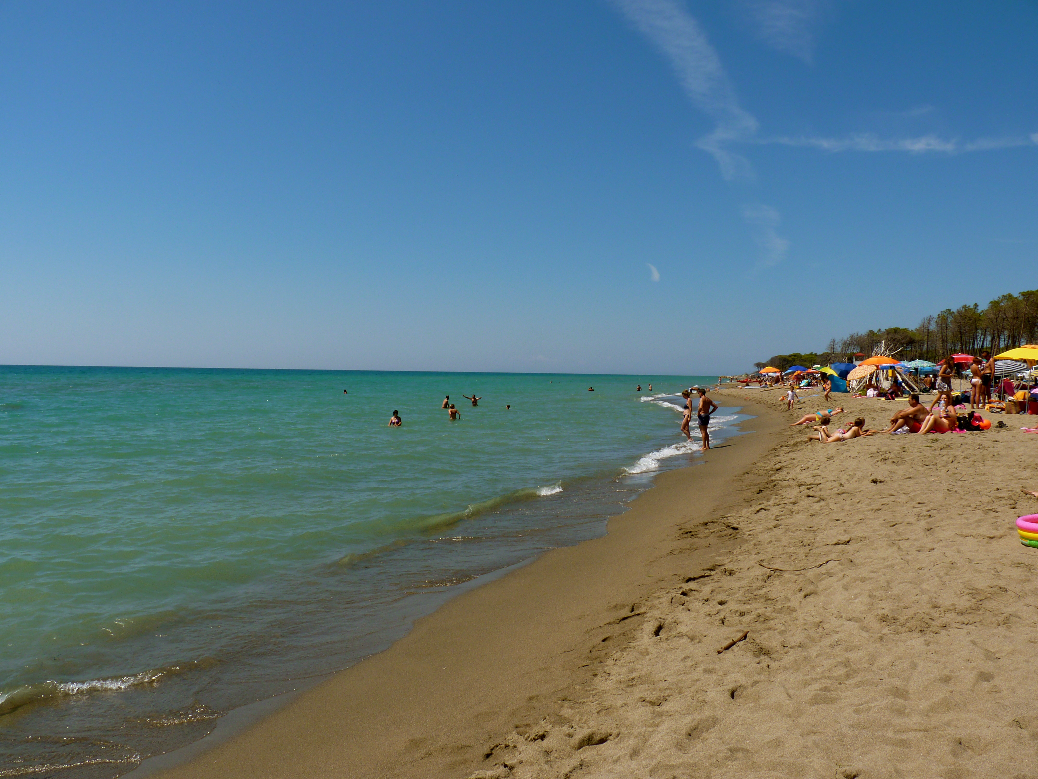 naked beach in italy