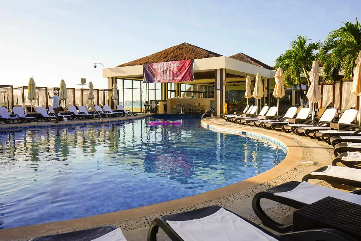 alabi omolara add desire resort mexico pictures photo