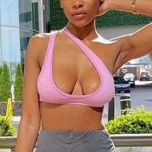 asamoah kwaku add photo down shirt boob pics