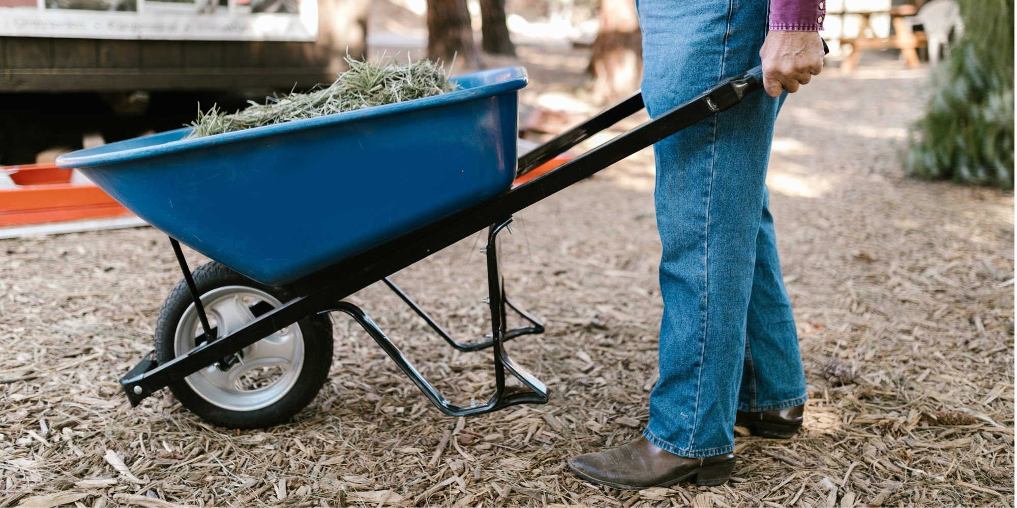 beatrice pelletier recommends the wheelbarrow position pic