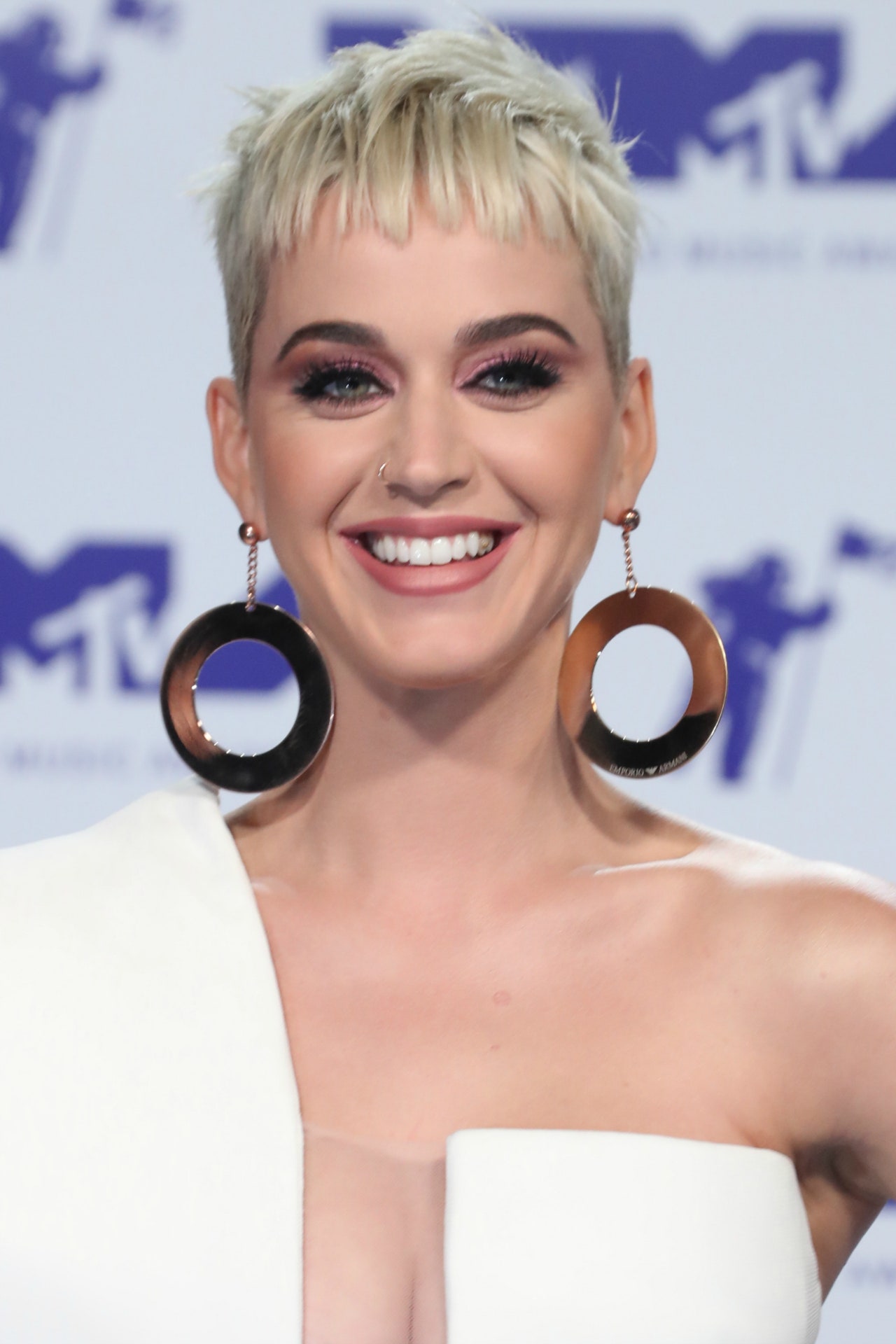 borromeo recommends katy perry sexy blonde pic
