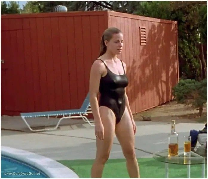 bret shepard recommends Elisabeth Shue Bikini Pics