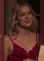 alex kitner recommends elizabeth lail nude pic