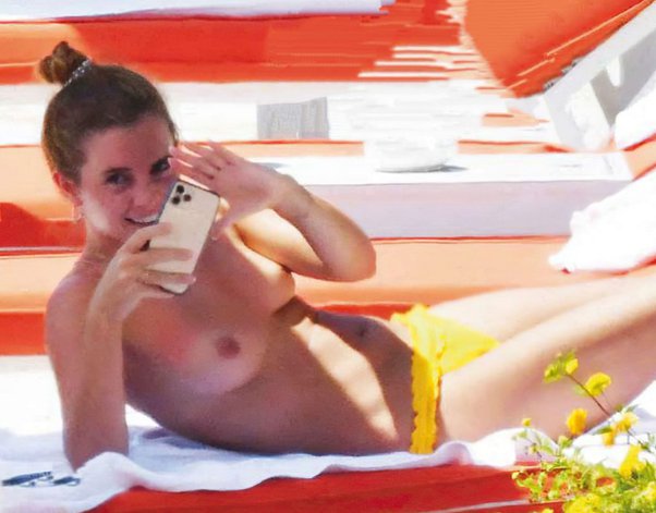 becky reifsteck recommends emma watson nude leaked pics pic