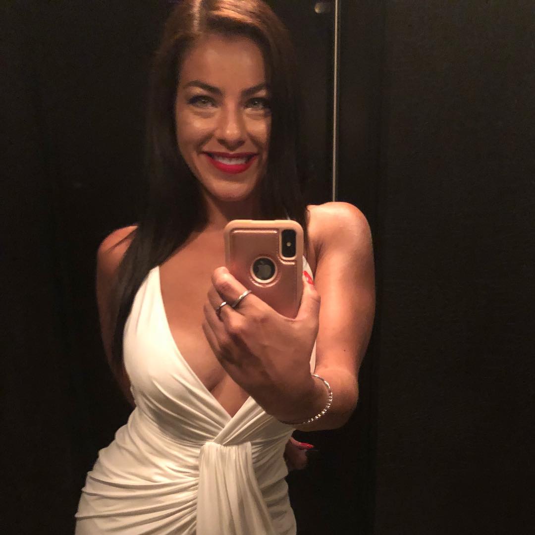 alix brown share veronica rodriguez selfie photos