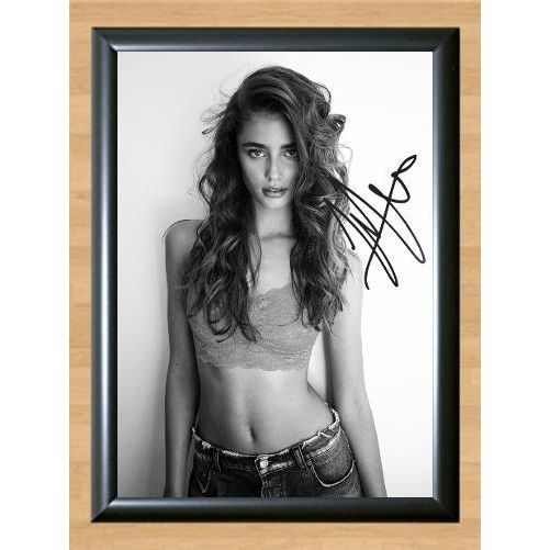 angela bessey recommends taylor hill sexy pic