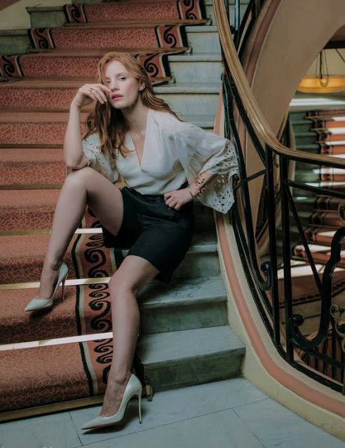 jessica chastain legs