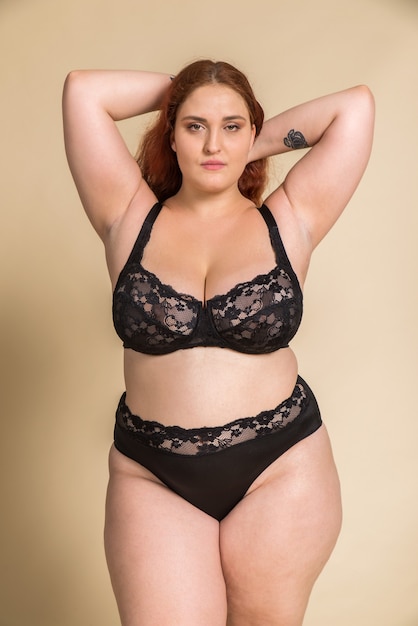 bud coleman share fat chicks in lingerie photos