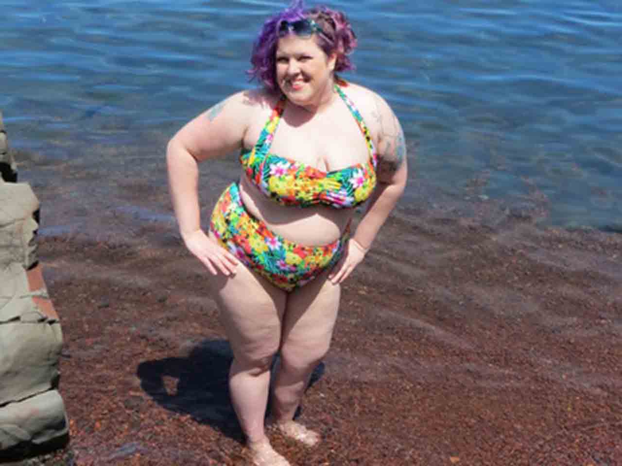 ali nazarzadeh recommends fat girl in bathing suit pic