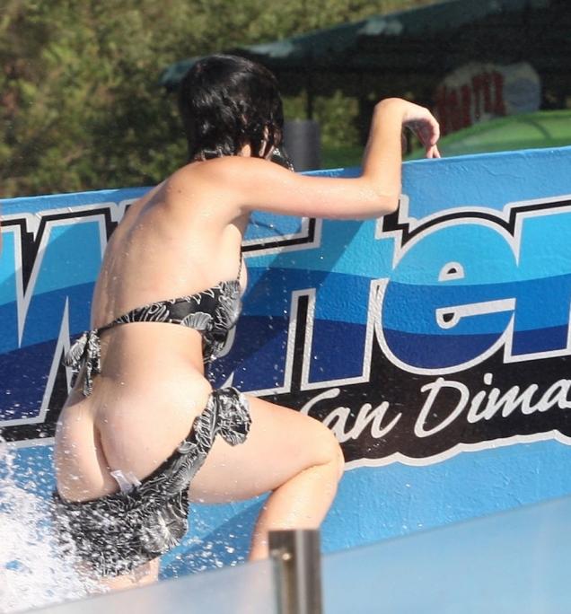 anannya sen recommends girl loses bikini top on waterslide pic