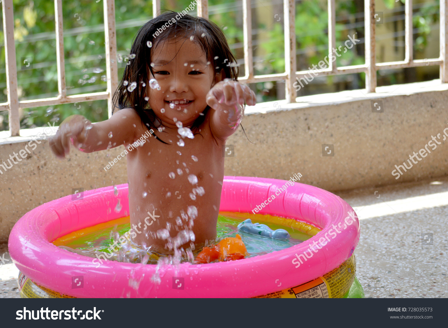 adila ishak add girls in the tub photo