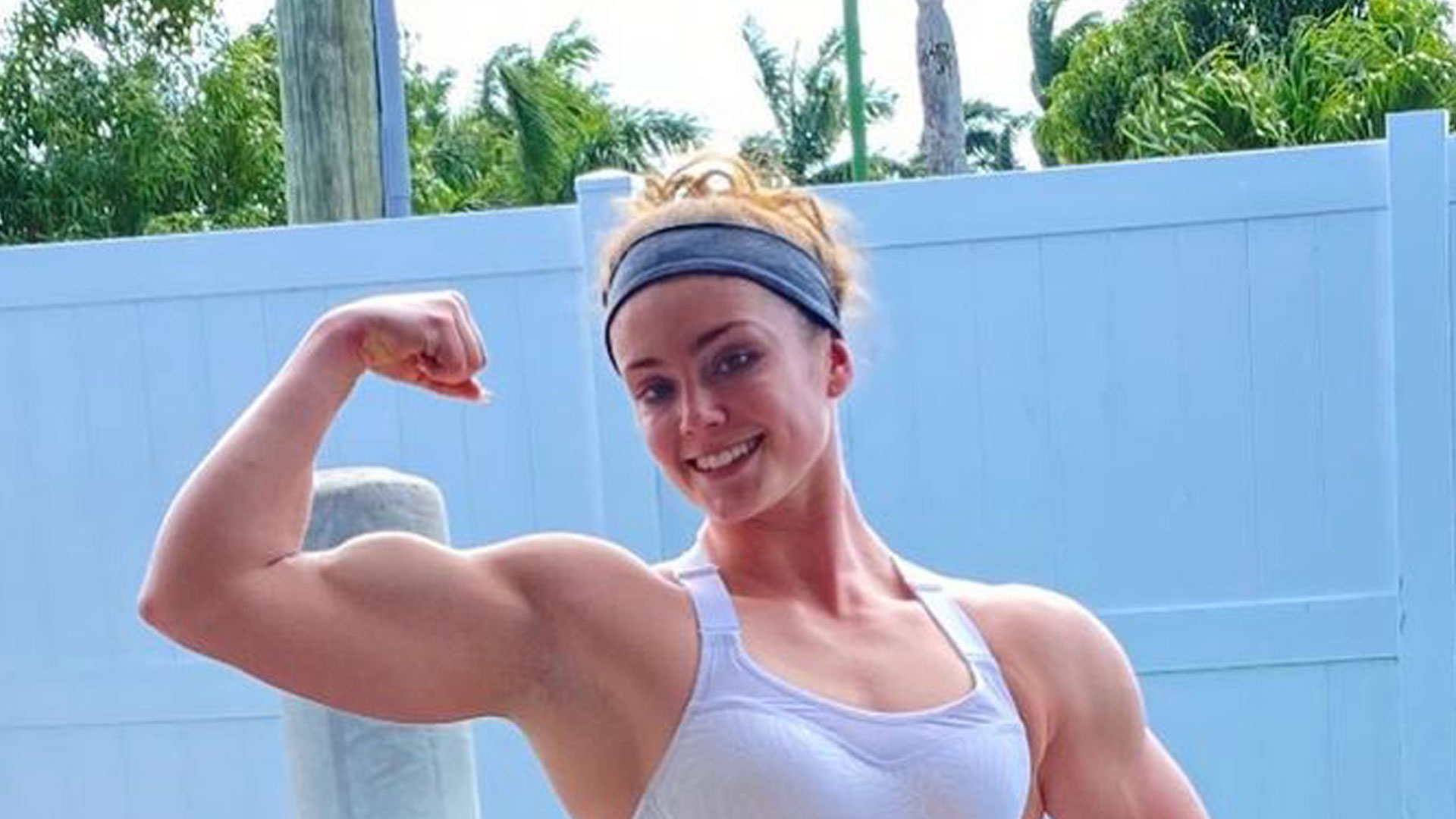 Best of Girls next door flexing