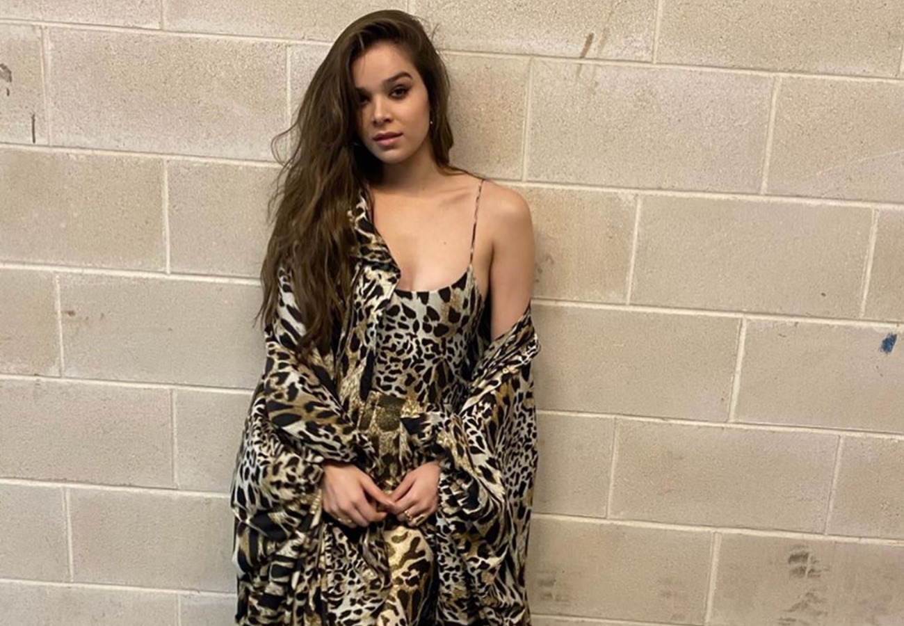 ashley kachel recommends hailee steinfeld related to jerry seinfeld pic