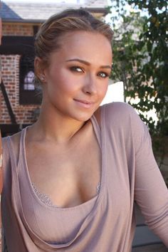 andrew romanski recommends Hayden Panettiere Hot Pictures