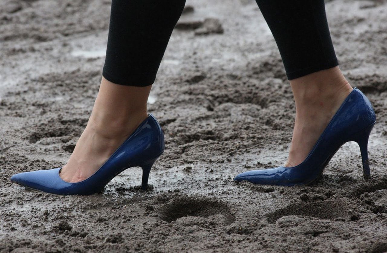 adelina sopi add photo high heels in mud