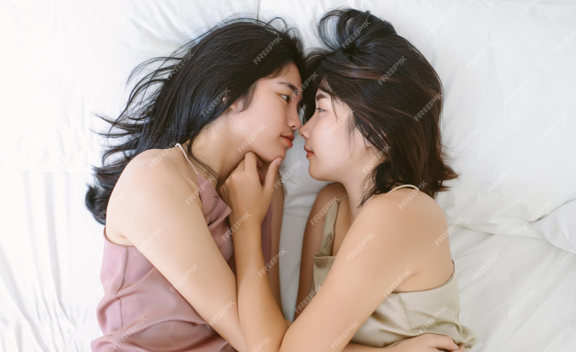 Best of Hot japanese girls kissing