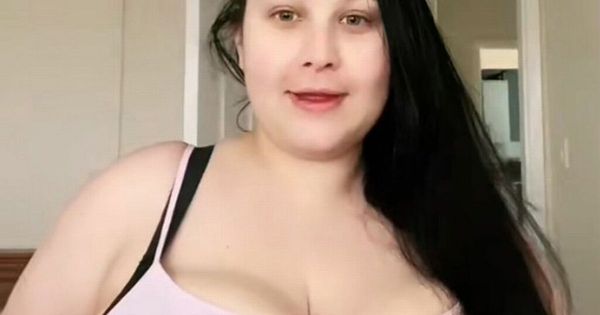 anne bradley recommends Huge Boobs Teen Webcam