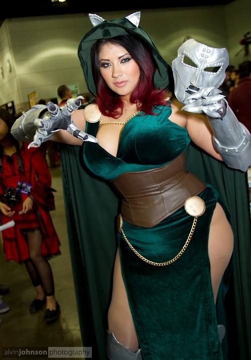 dorothy manka recommends ivy doomkitty bra size pic