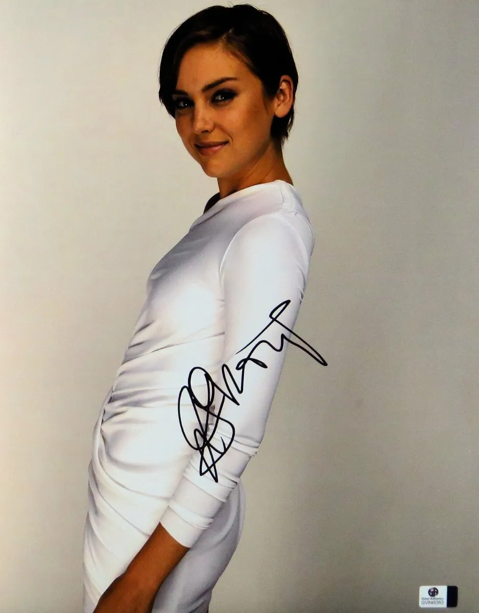 anne maxwell recommends jessica stroup sexy pic