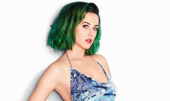 Katy Perry Fap Tribute abbraccio recensioni