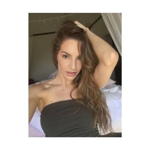 abby masters share kimmy granger selfie photos