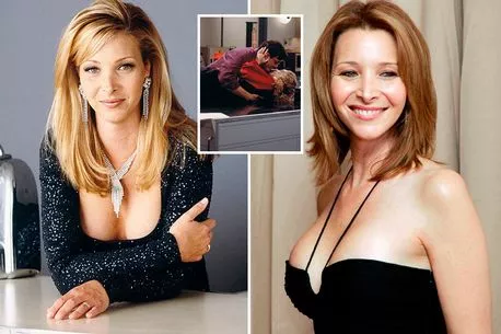 cameron chatman recommends Lisa Kudrow Boobs