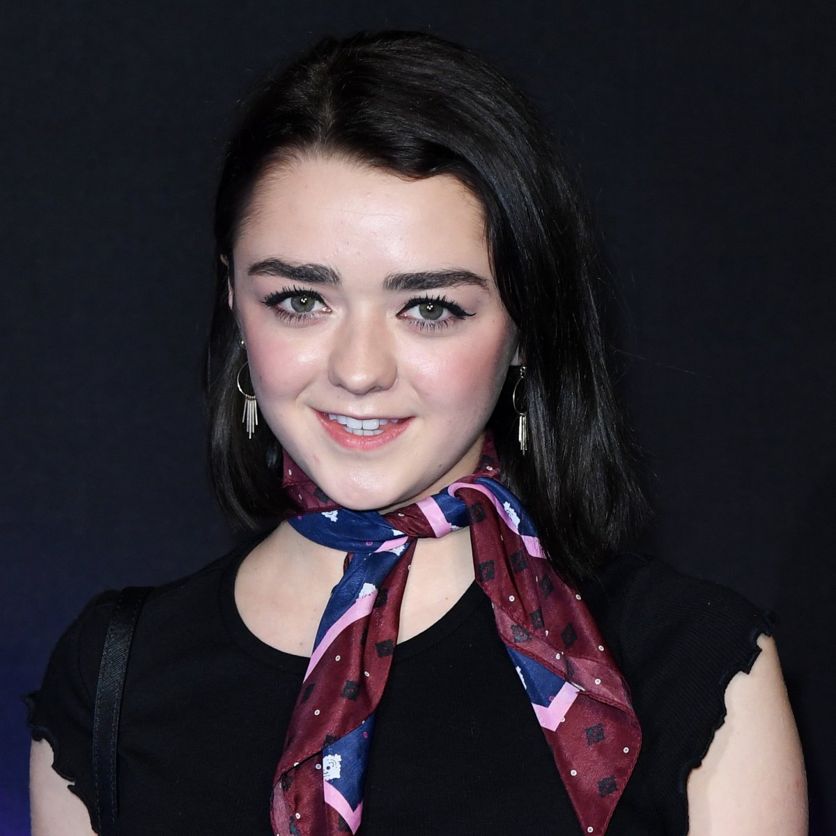 Best of Maisie williams japan topless