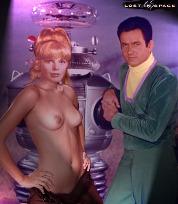 bethany weeks add photo marta kristen topless