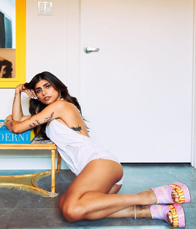 adi inbar recommends Mia Khalifa Sexy Feet