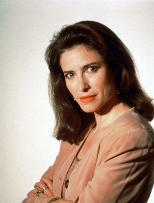 dale goodnight recommends Mimi Rogers Bra Size