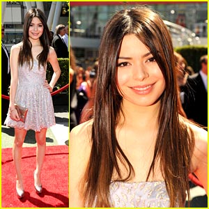 dana vick recommends miranda cosgrove wedgie pic