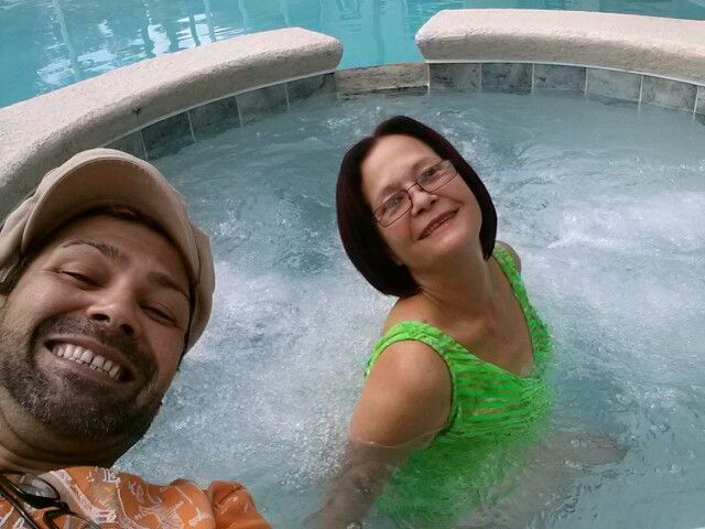 cann can add mom son hot tub photo