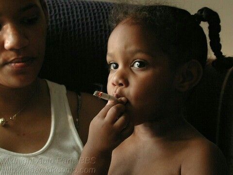 mother daughter smoking cigarettes