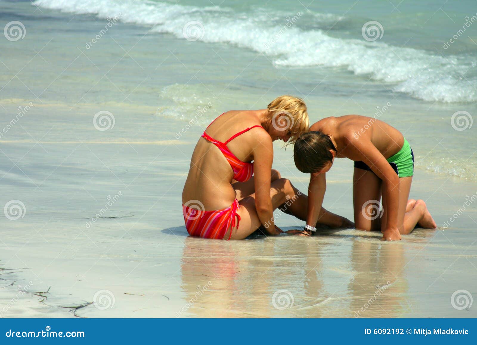 ali hammod add photo mother son nude beach