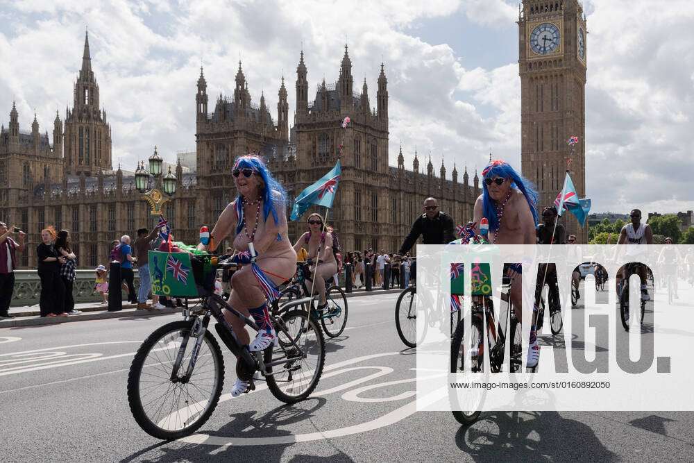 naked bike ride london