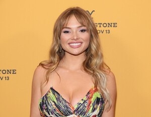 albert olan recommends Natalie Alyn Lind Lingerie