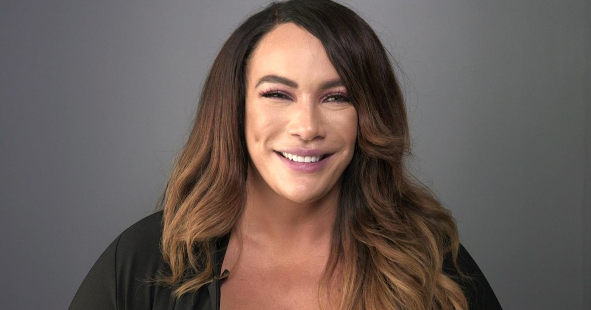 christine buhat share nia jax butt photos