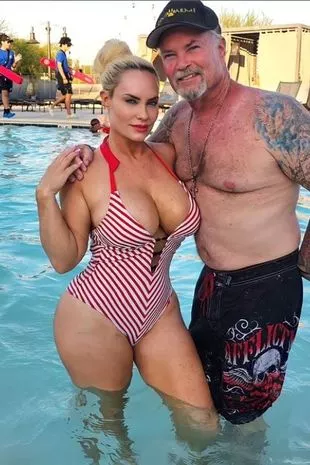 donald freed add nicole coco austin sex photo