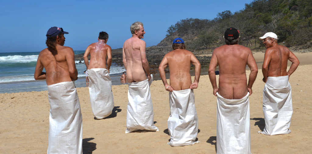 chris holway recommends nude beach party pics pic