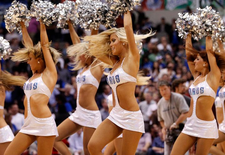 danielle vines recommends Nude Dallas Cheerleaders