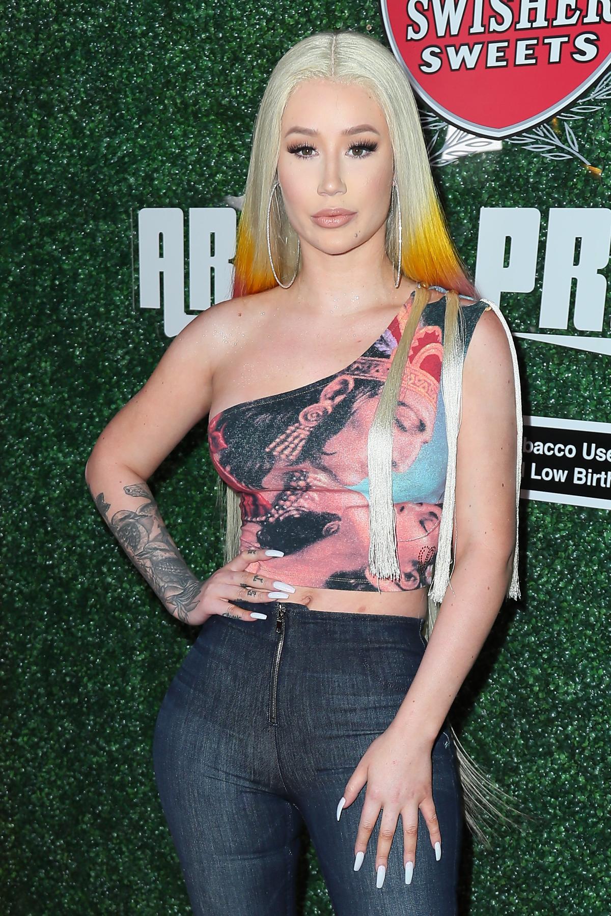 ashley laughery recommends nude pics of iggy pic