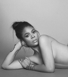 christina brock recommends Regina Hall Naked