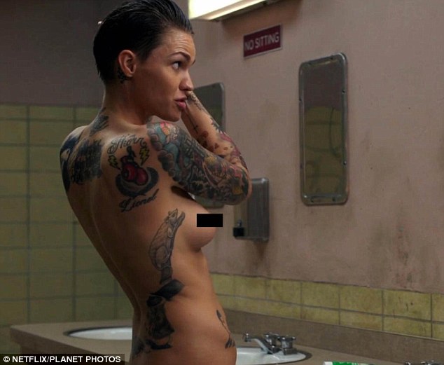 darrel reynolds add ruby rose full frontal photo